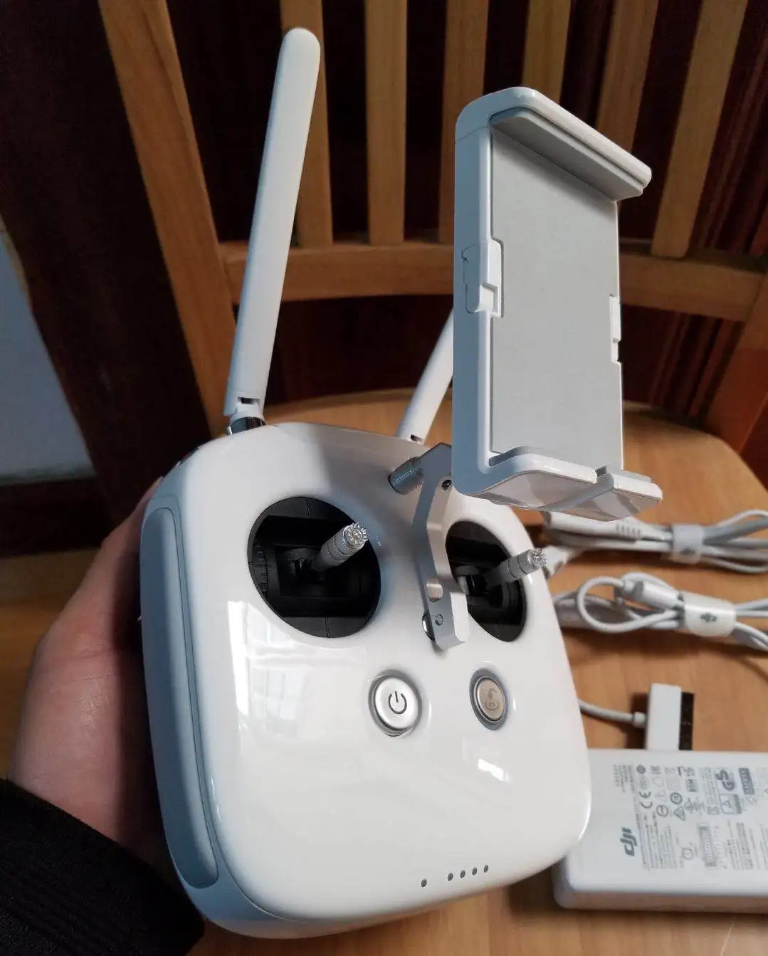 オイルペイント 【美品】DJI Phantom4 コントローラー GL300C | www