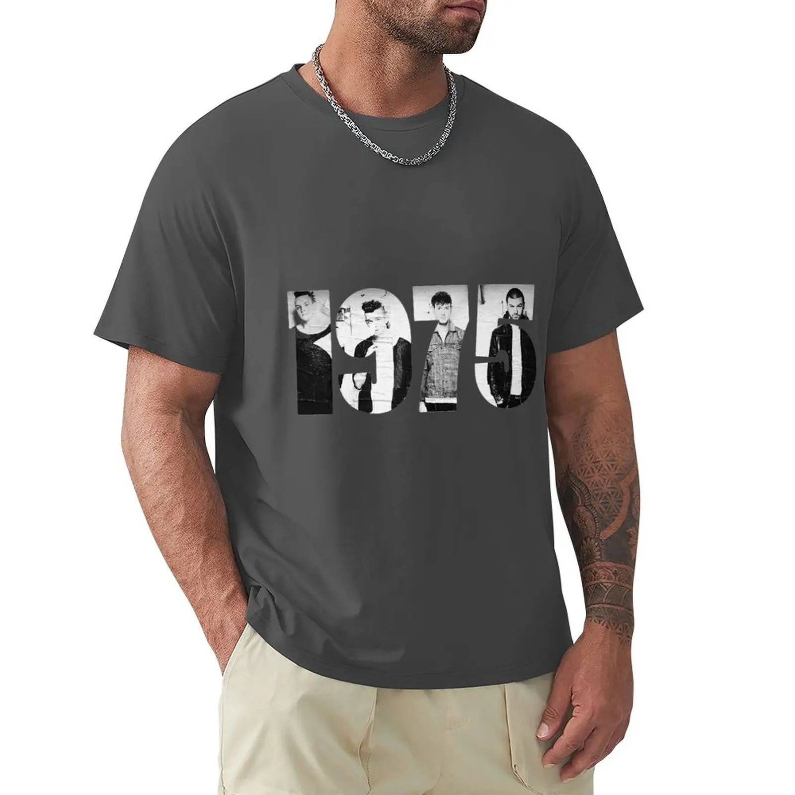 The 1975 Band Avon Healy Adam Hann T Shirt Uomo Donna Puro Cotone Cool T-Shirt Girocollo Tees Manica Corta Vestiti Originali