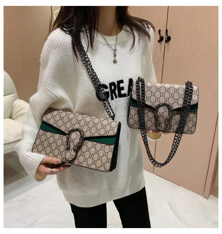 Fashion Popular Women's Bag - Lifestyle Image 2