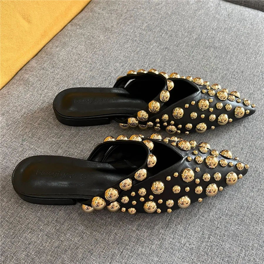Pointed Toe Slippers for Women Rivets Studded Summer Gladiator Sandals Flat Beach Shoes Ladies Outside Slides Punk Style Mules