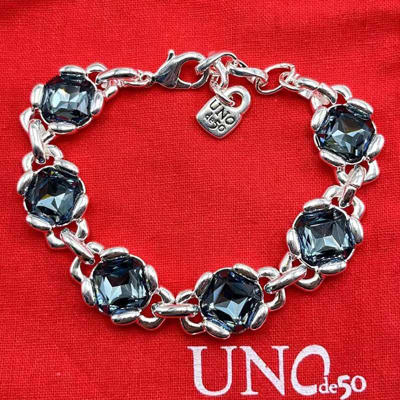 

2023 New UNOde50 Spanish Hot Selling Creative Design Charming Gemstone Bracelet Women's Romantic Jewelry Gift Bag
