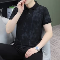 Polo élégant en soie glacée pour homme, collection été 2026 – T-shirt uni à manches courtes, idéal pour les voyages et les vacances, coupe ajustée, tendance 5