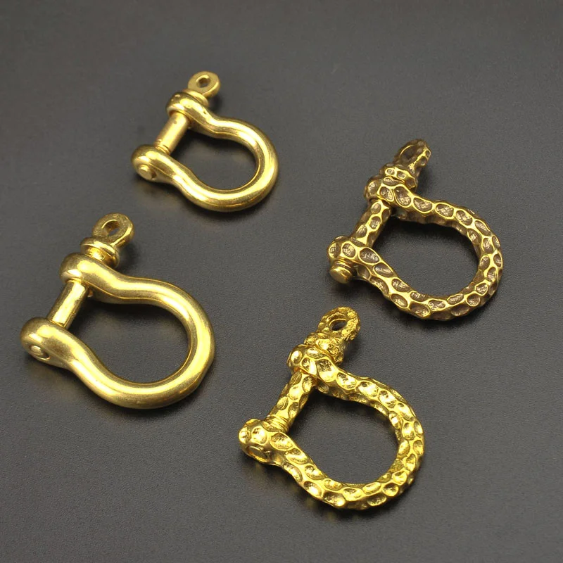 

Handmade Brass Horseshoe Buckle Creative Keychain Pendant Ornaments DIY Accessories Couple Gift Cute Retro Tide Decor