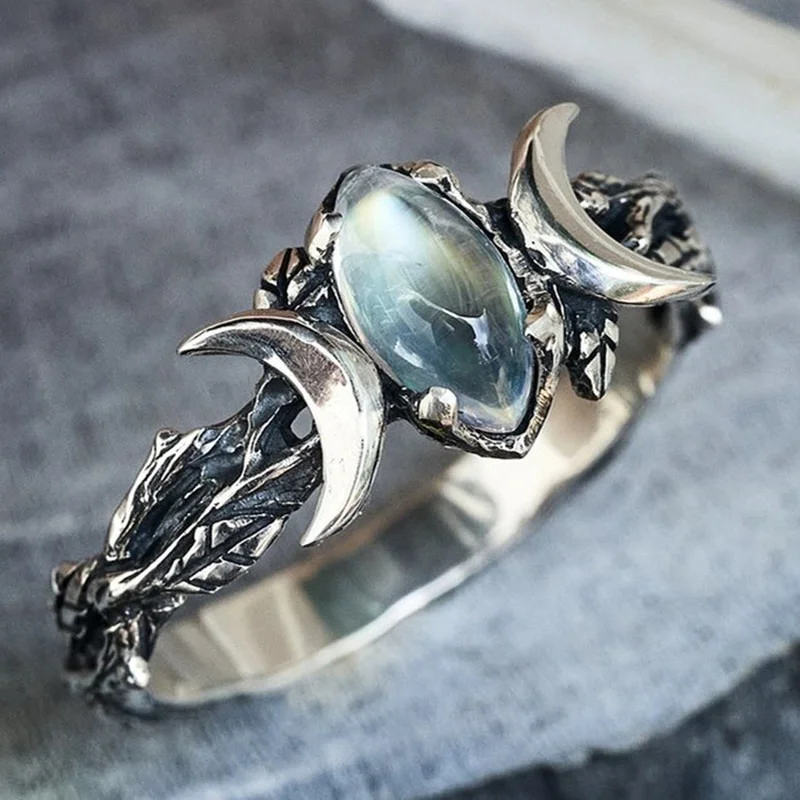 Finger Ring Woman Fashion Vintage Bohemian Triple Moon Phase Natural Moonstone Engagement Party Wedding Jewelry