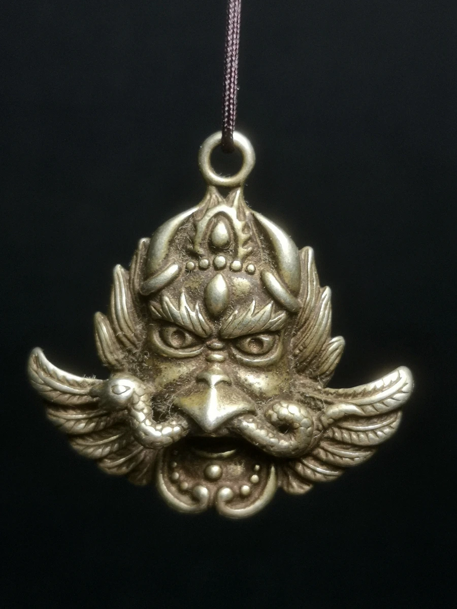 

Old China Tibet Silver Carving eagle head Dapeng bird statue necklace pendant