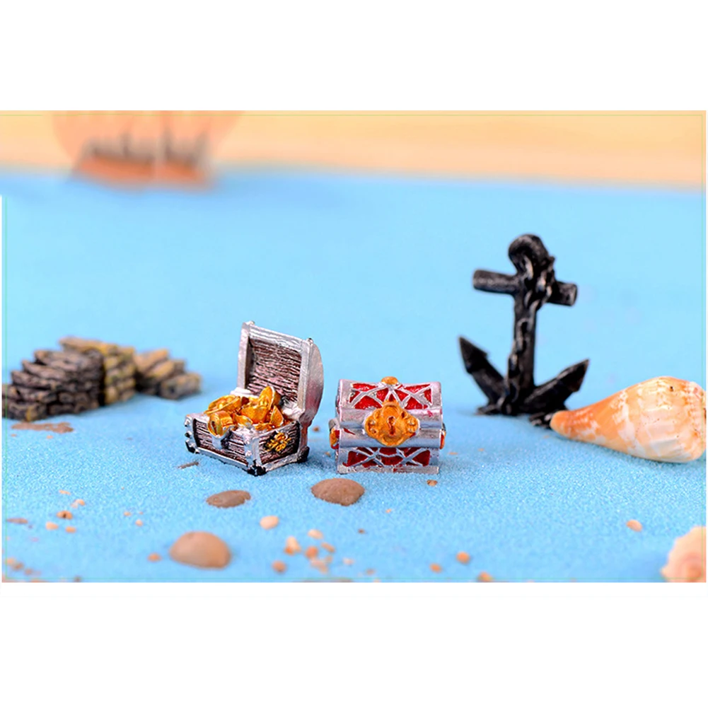 Treasure Chest Box Antique Creative Fish Tank Aquarium Decoration Landscape Gold Color Coins Ornaments Resin Crafts Home Garden fish tank ornaments mini landscape ornaments fish tank decorations aquarium ornaments