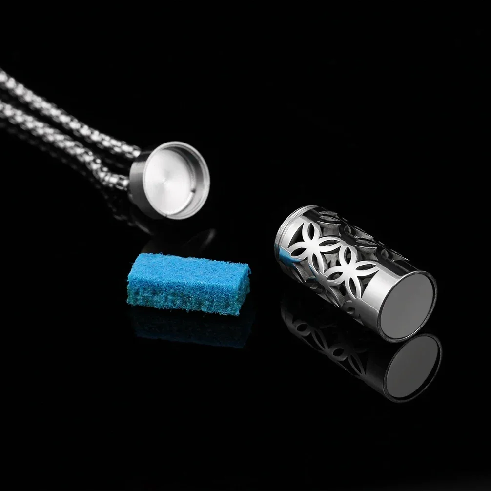 Stainless Steel Aromatherapy Diffuser Pendant Necklace