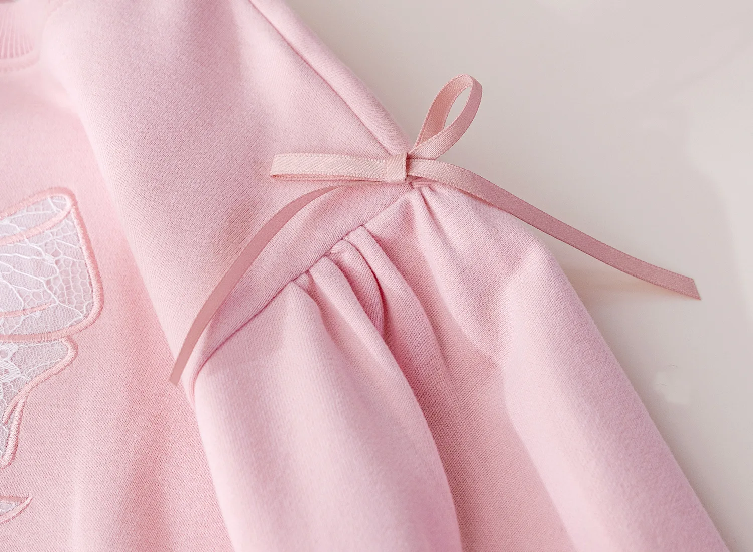 Baby Girls Lace Sweatshirt Kids Bowtie Hoodies Toddler Princess Pullover 2024 Spring Autumn Children's Clothing Fashion