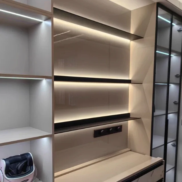 Slide image 305e04ec367b4109a97a304a13e72906