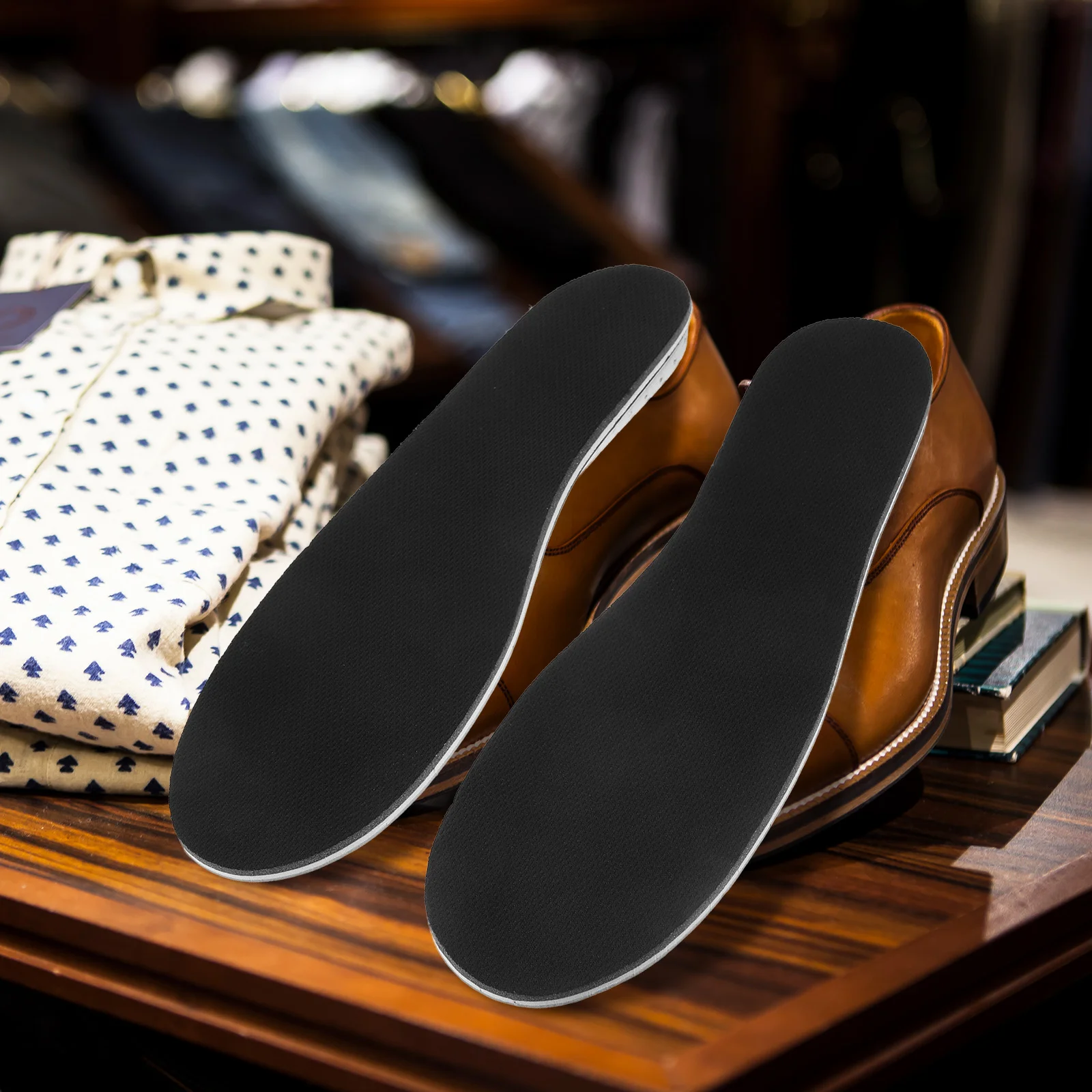 

1 Pair of Memory Shoe Inserts EVA Height Increase Shoe Pads Free Size Heightening Shoe Cushions 2cm