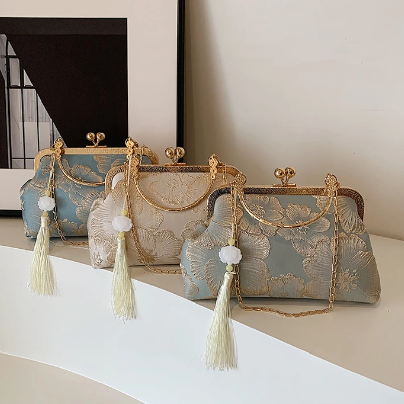 Chinese Style Embroidered Shoulder Bag Elegant Handbag Retro Small Square Bag Wedding Party Luxury Designer Women Evening Clutch