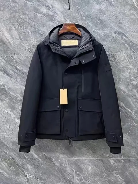 

022 Autumn and winter new polyester hooded jacket style casual men's down jacket