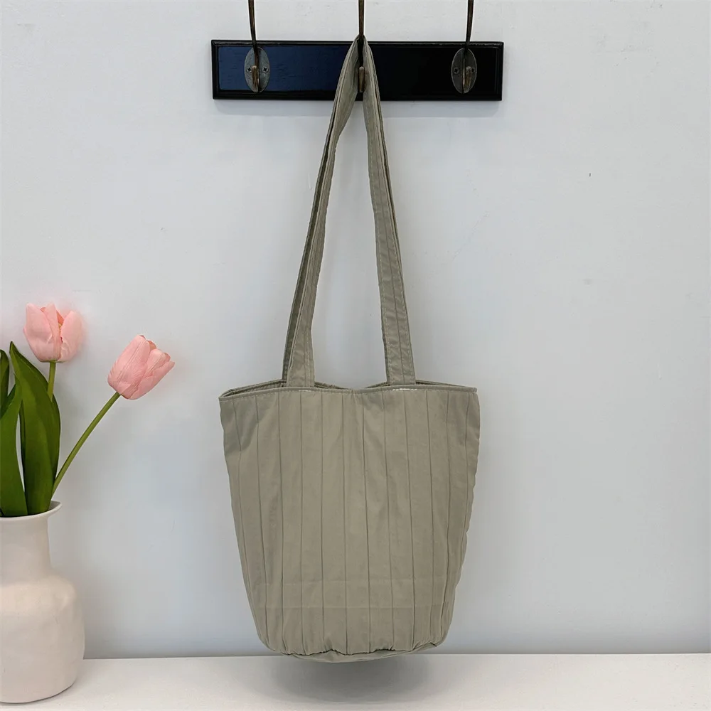 Portable Faionable Women's Buet Bag Striped Foldable Single Oulder Handbag Op Bag Soft Polyester Casual Trend Ladies Hand Bags