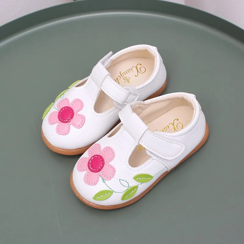 Children Leather Shoes Sweet Chic Princess Shoes for Girls Walking Causal Hollow-out Kids Fashion Flat Shoes Non-slip Hook Loop 4