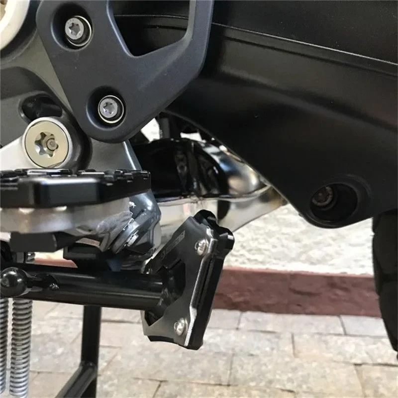 Motorcycle CNC Side Kickstand Stand Extension Plate For BMW R1200GS LC K50 R1200GS Adventure LC K51 R 1200 GS Side Stand Enlarge motorcycle kickstand extender motorcycle kickstand