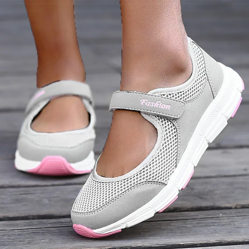 Shoes Woman Super Lightweight Women's Casual Shoes Flat Summer Zapatos De Mujer Breathable Mesh White Shoes Female Footwear 2025