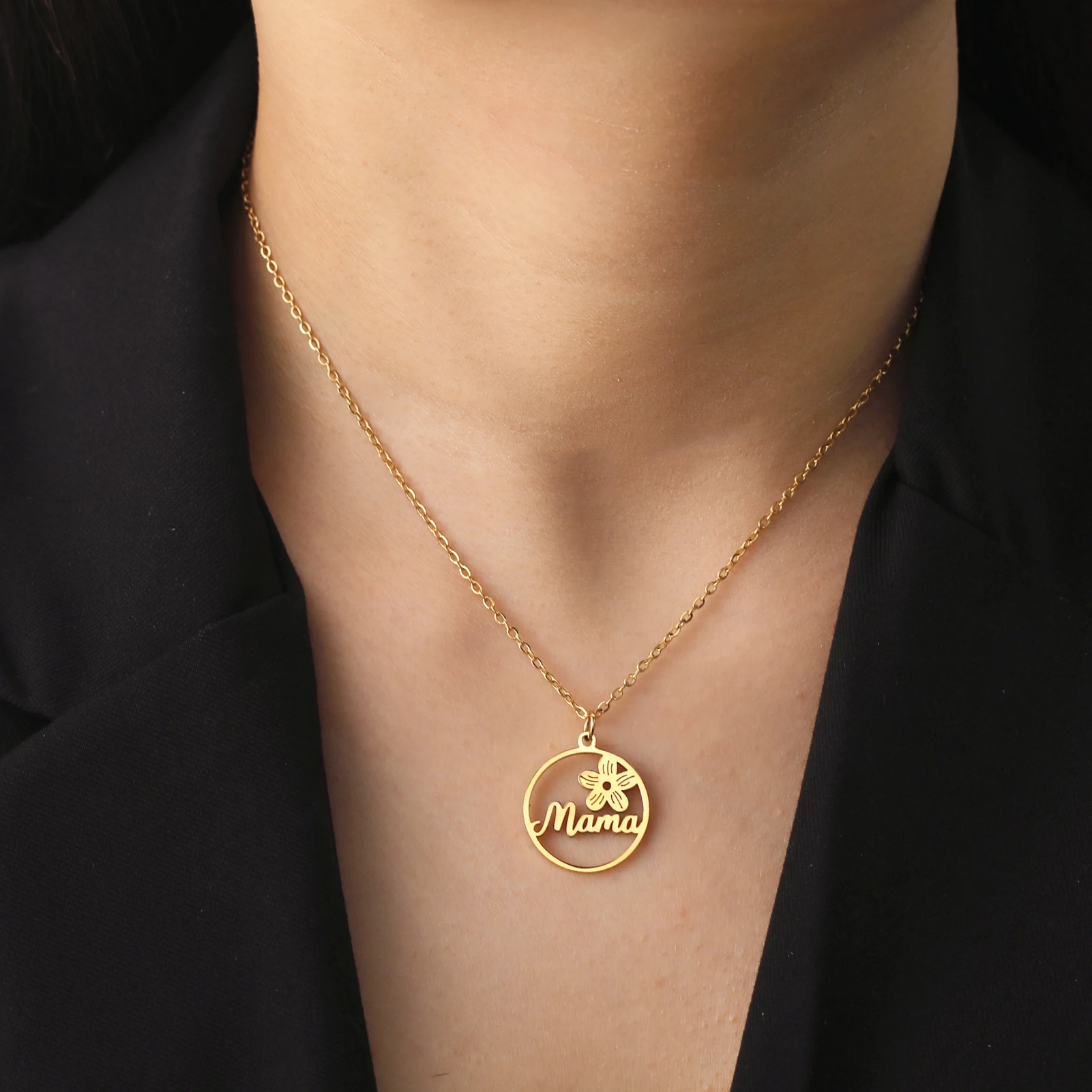 Skyrim Mama Letter Pendant Necklace for Women Stainless Steel