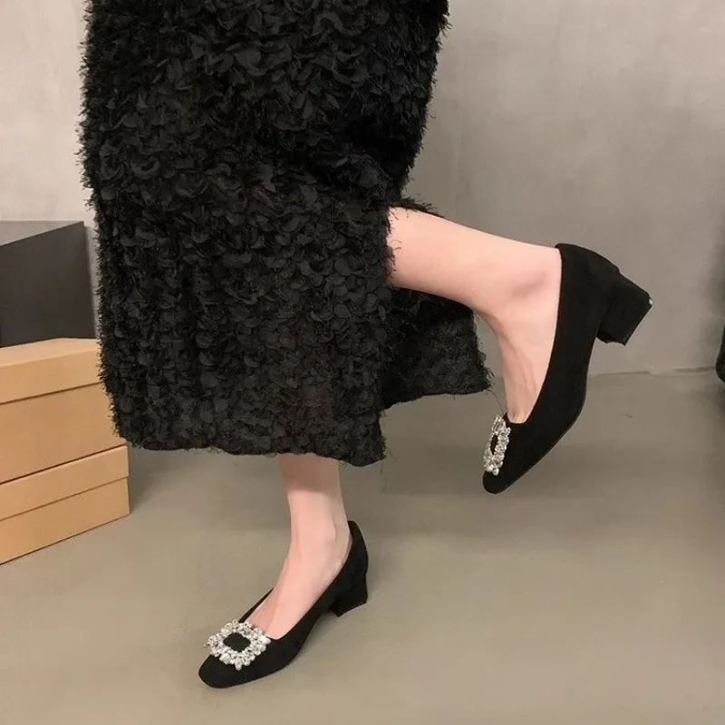 Winter Fur Flats Shoes Woman Luxury Crystal Pointed Toe Slip on Ladies Flat Shoes Female Sexy Boat Mocasines Designer