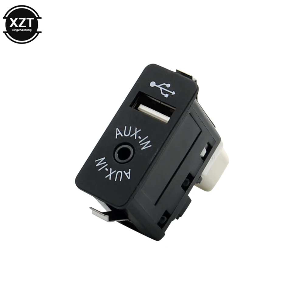 자동차 교체 Aux-in USB 패널 인터페이스 USB 소켓, BMW E81 E8..