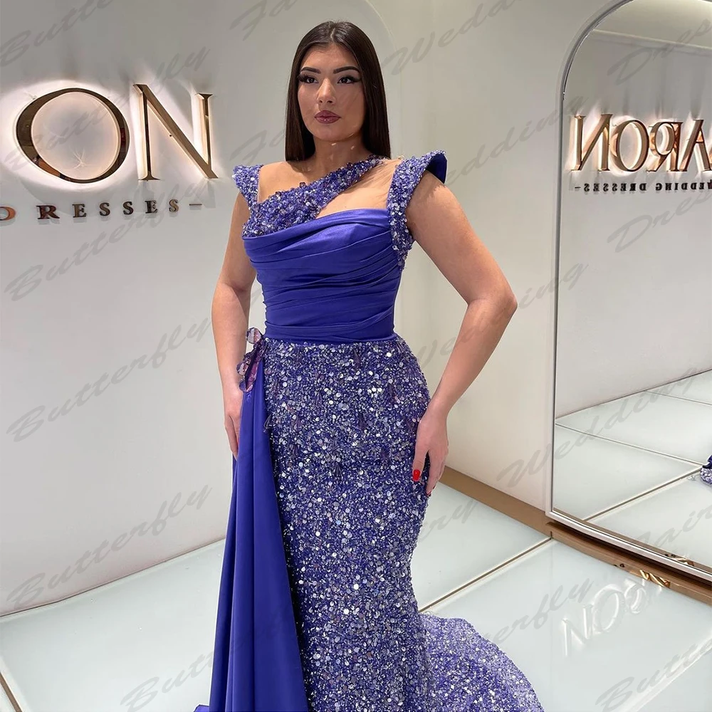 Рисунок 2 - Великолепные атласные обтягивающие вечерние платья