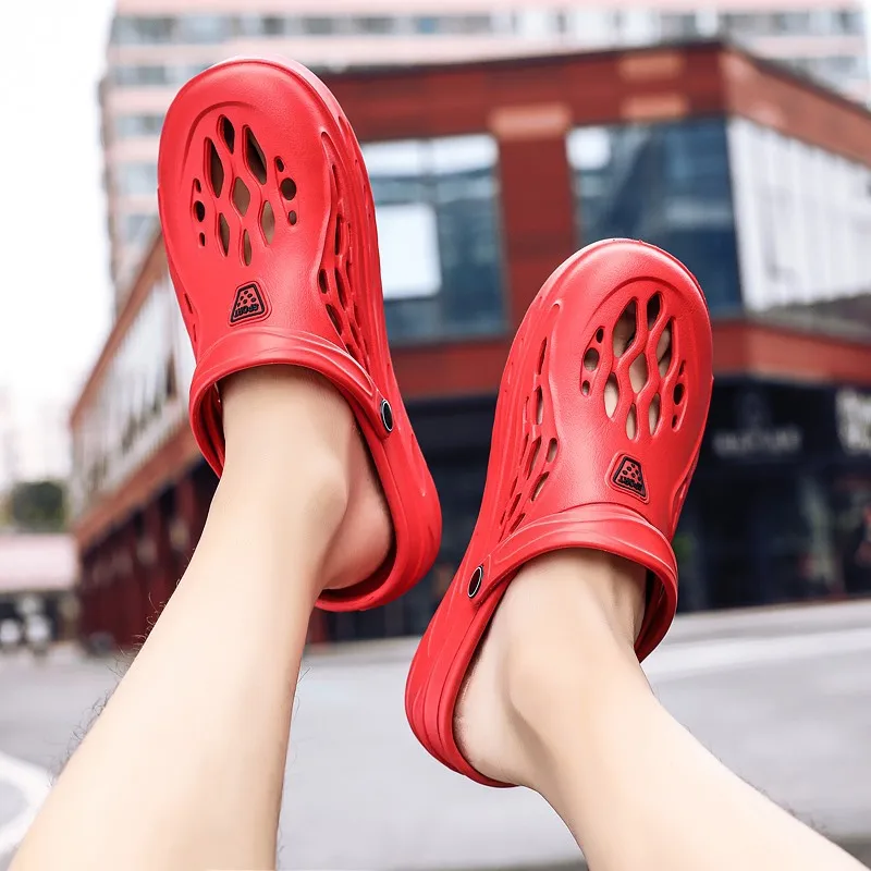 

Bebealy Summer Men's Slippers Outdoor Hole Beach Slippers EVA Waterproof Slippers House Bathroom Shower Shoes New Cloud Slippers