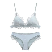 

New Triangle Cup Lace Embroidery French Underwear Set Satin Sexy Lace Stitching Ladies Bra