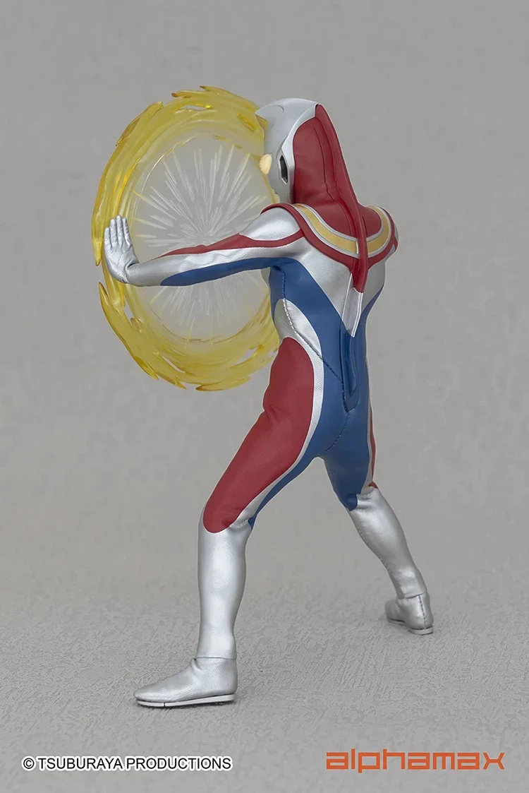 alphamax ウルトラマンダイナ Alphamax Ultraman Dyna Action Figure