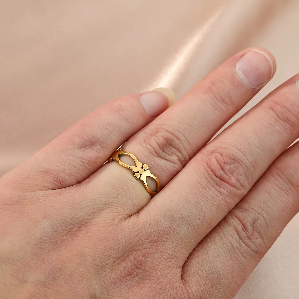 Anillo Geométrico de Flor y Hoja Vintage (Acero Inoxidable Dorado) S6db69a3e91a54a2996f2a99376d849f6l