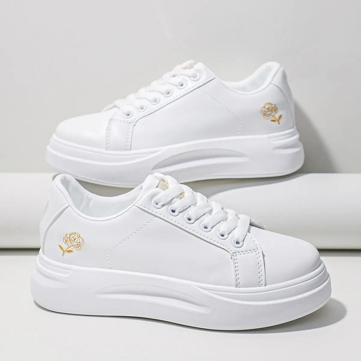 Casual Sneakers Women White Metallic Detail Floral Embroidered Lace-Up Front Skate Lightweight Walking