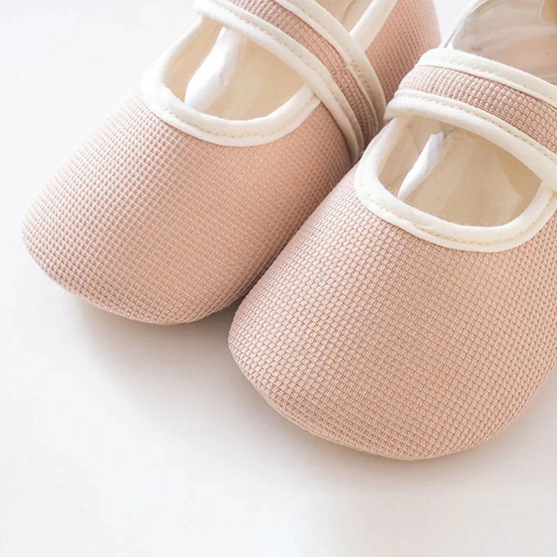 Cute Waffle Antiskid Baby Shoes for Spring