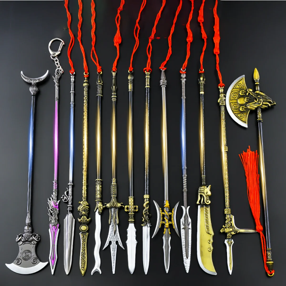 Description Picture 4 of item22cm Tiger Head Chisel Golden Spear Full Metal Lance Ancient Cold Weapon Model Ornament Toys for Male Boy Kid Replica Miniatures