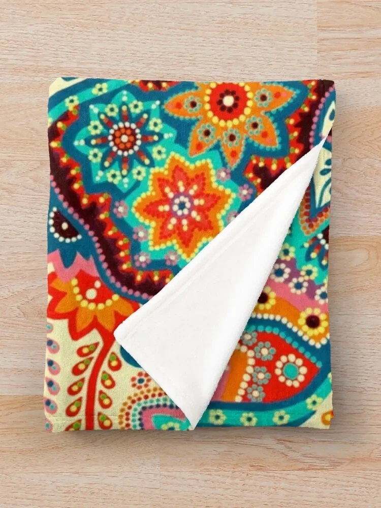 Рисунок 3 - Одеяло ручной работы Hamsa