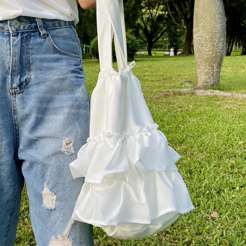 Рисунок 3 - Женская плиссированная сумка с оборками