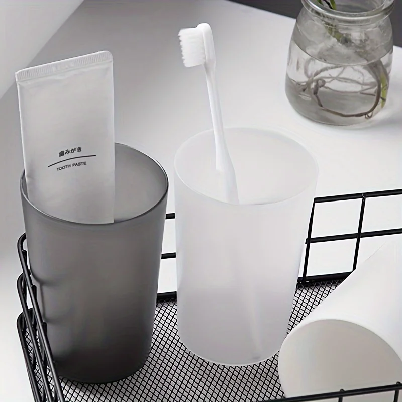 Solid Color Mouthwash Cup Simple Toothbrush Cup Plastic Mouthwash Bathroom Accessory 1