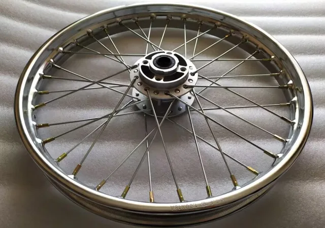 gs125 リアホイール 2025年最新】Yahoo!オークション -gs125 ホイール(パーツ)の中古