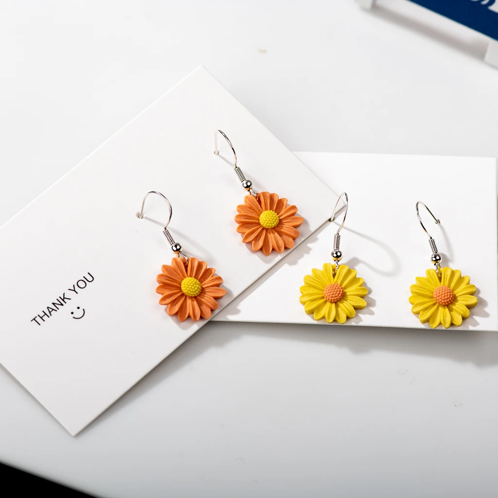High Quality Ceramic Dangle Earrings  Anti allergic Pin Accessories Multiple Color Chrysanthemum Flowers Z633