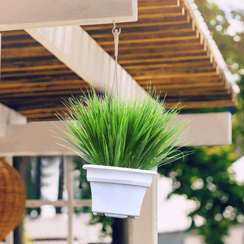 Slide image 348e52a4aff74bab99f585ffcd30ce18