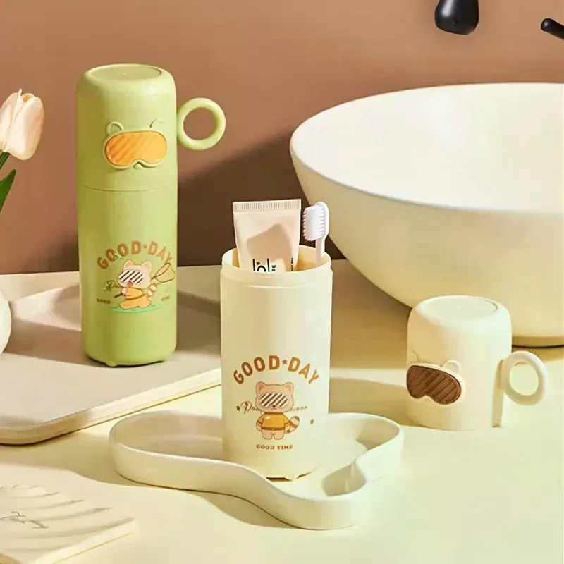 창의적인 작은 너구리 세면컵 가정용 여행용 칫솔통 휴대용 귀여운 안경 곰 칫솔통