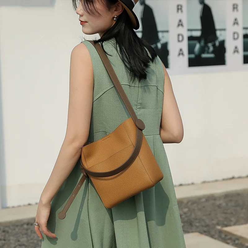 

New Genuine Leather Bucket Bag with Premium Feel Cowhide Handbag for Female Minority Design Crossbody Shoulder Bag