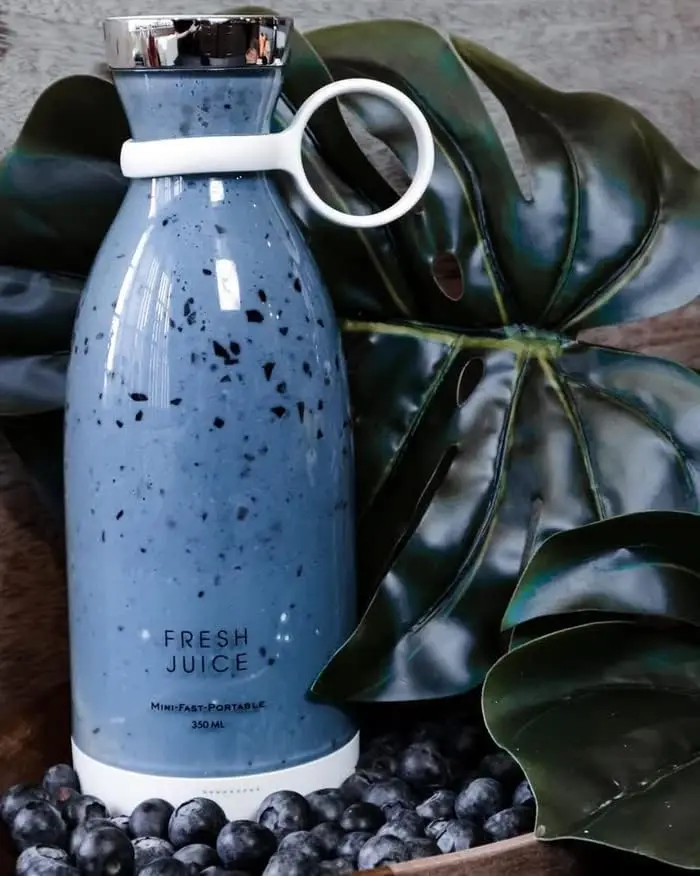 Portable Juicer Cup - Blend on the Go Portable Juicer Cup - Blend on the Go