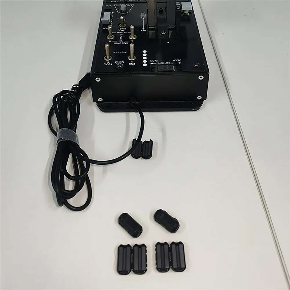 Anello Magnetico Anti-Interferenza Con Filtro A Clip Per Thrustmaster Hotas Warthog Cavo Usb Periferico Di Simulazione Di Volo