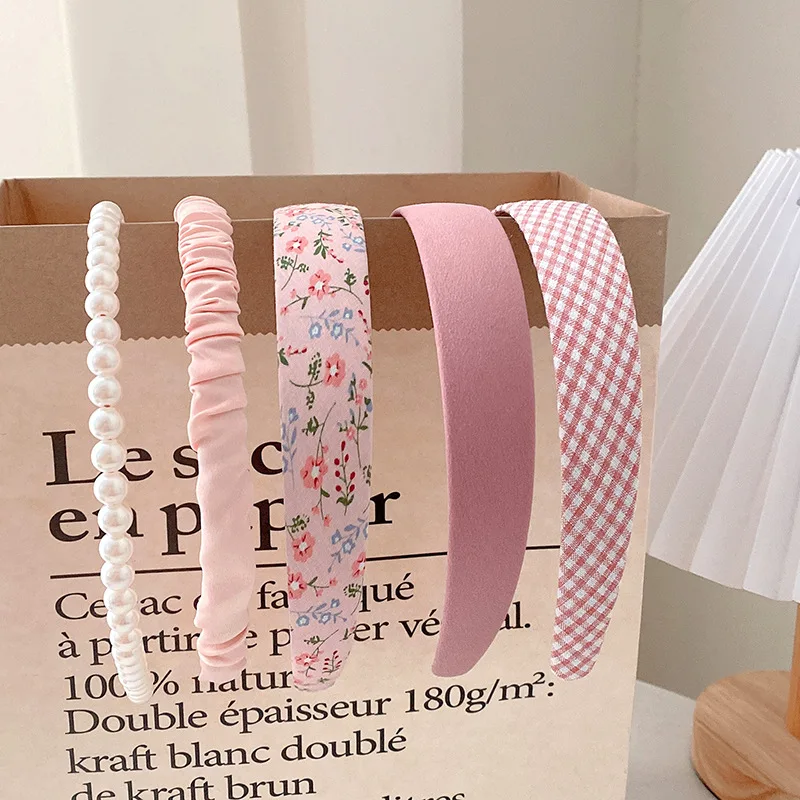 Рисунок 6 - модные повязки на голову для женщин и девушек