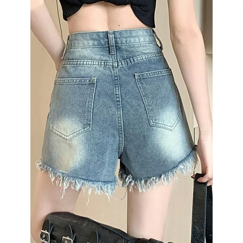 Denim Shorts Pocket Detail