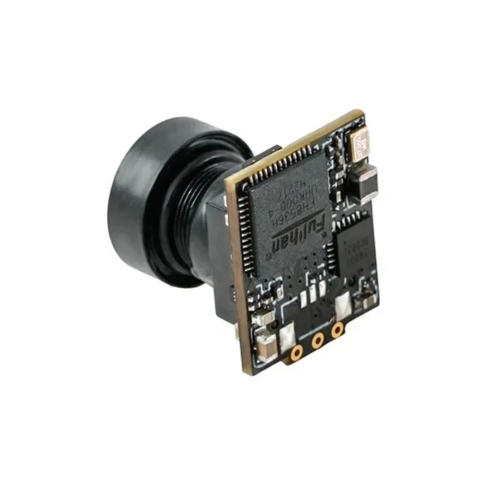 Lot de 5 micro caméras FPV C03 alignées, parfaites pour équiper plusieurs micro drones whoop.