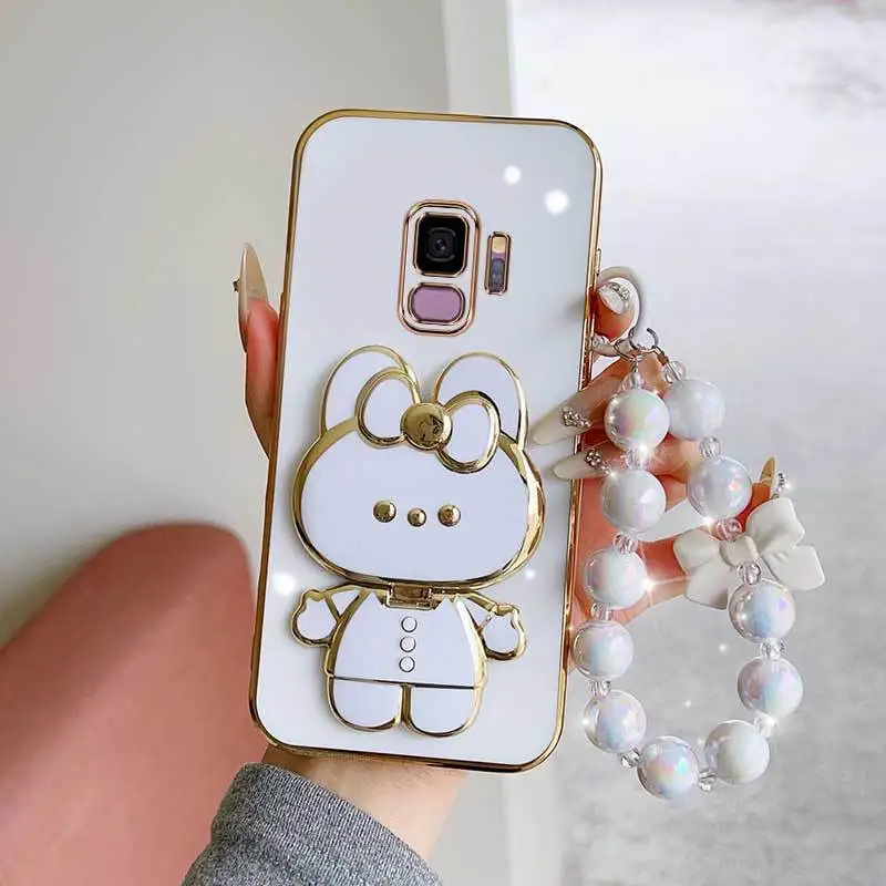 Versatile 3-in-1 Phone Case Set with Lanyard and Stand