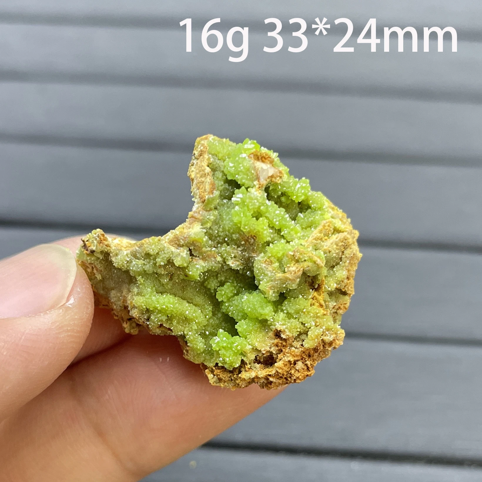 Natural Raw Stone Pyromorphite Mineral Specimen Quartz Crystal Rock Healing Home Decoration Gift 2