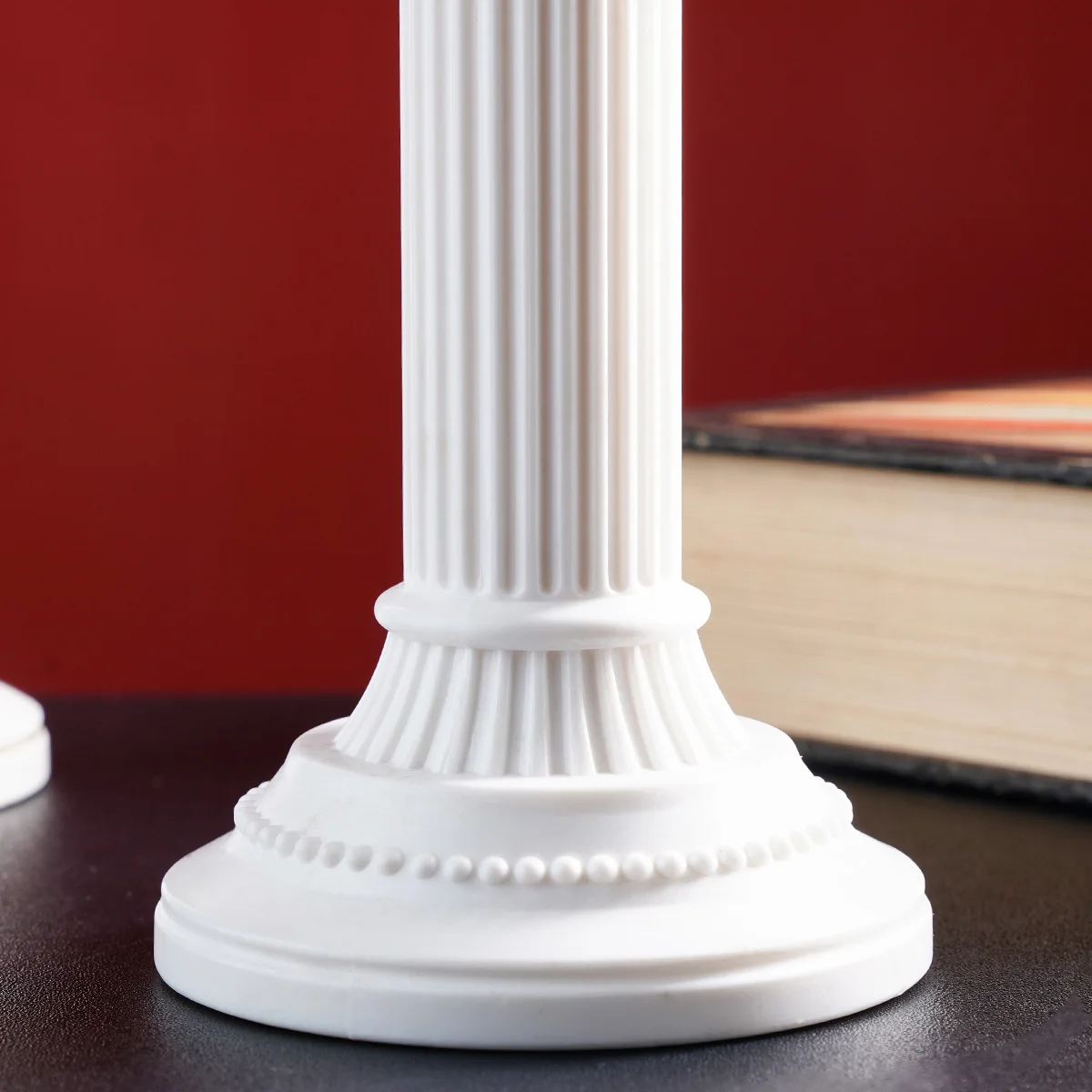 1PC, European retro Roman column-shaped decorative candlestick, central decorative item on the desktop