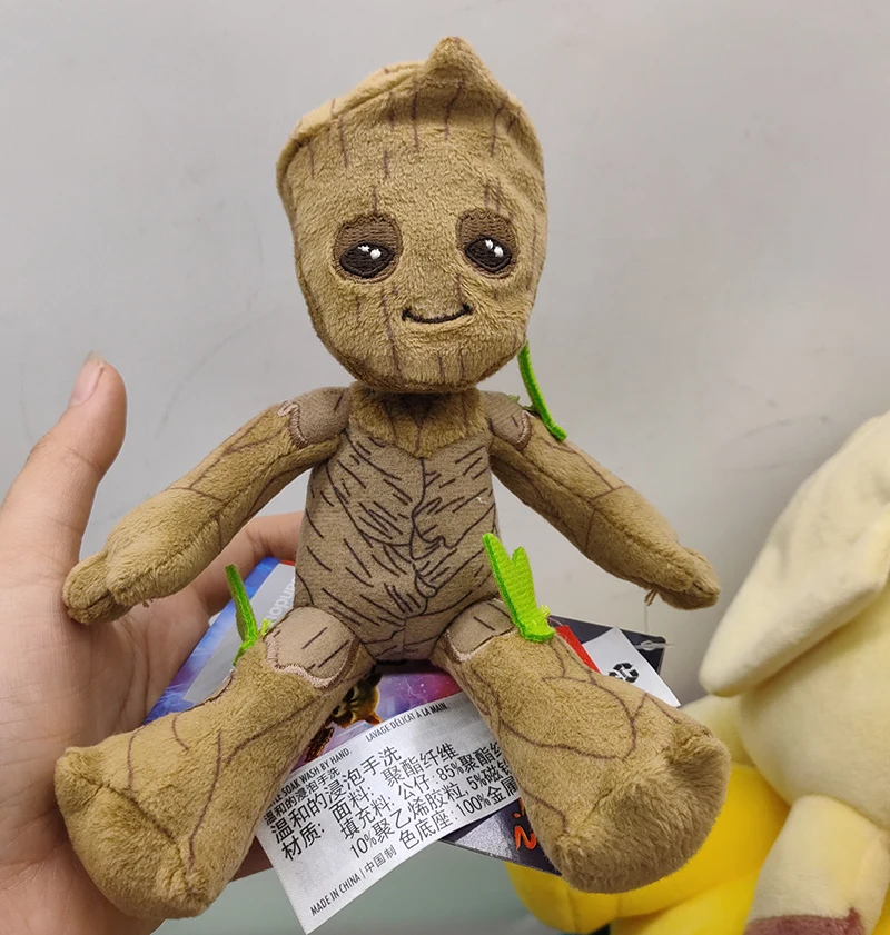 Disney Parks Marvel guardianes de la galaxia Groot bebé Groot hombro  magnético Pal muñeca de peluche 5