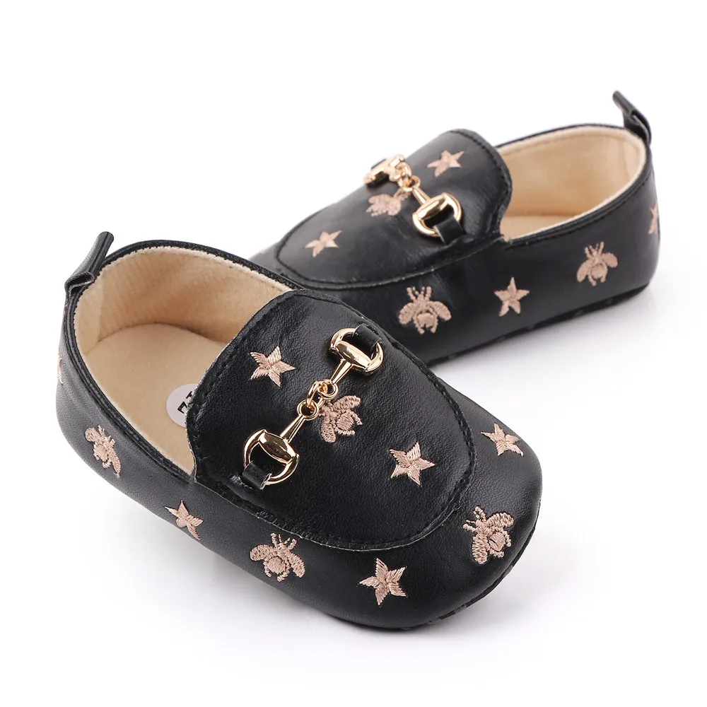 PU Leather Baby Shoes Embroidered Stars Christening Baptismal Moccasins Infant Boys Girls Slip-On Peas Shoes Walking Shoes 0-18M 4