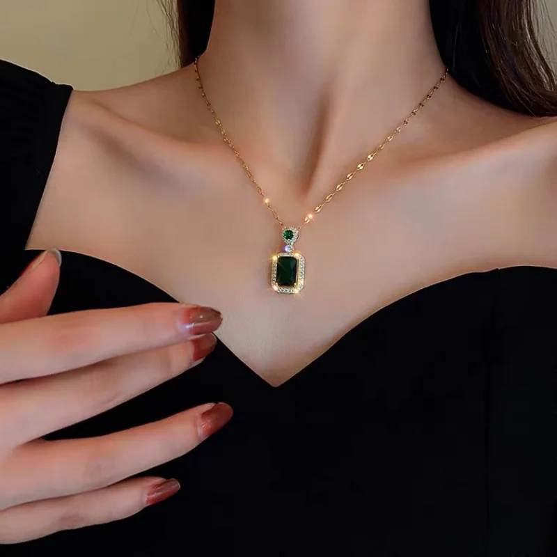 Exquisite Fashion Emerald Jewelry Set 3 Piece Set Perfume Bottle Necklace Earrings Ring Classic Banquet Wedding Birthday Gift jewelry sets,jewelry set